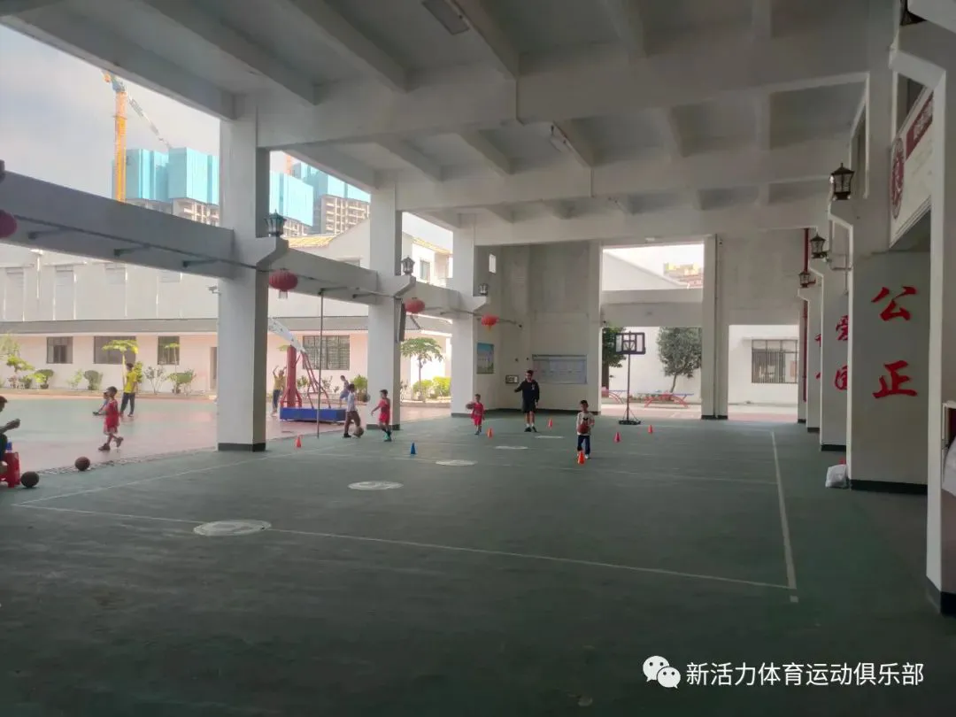 中考篮球技巧训练方法_2